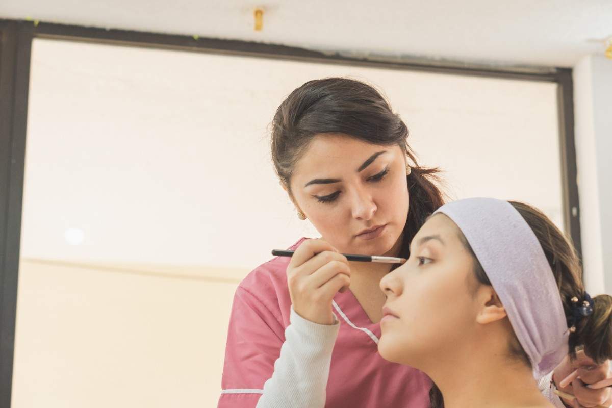 Makeup Artist